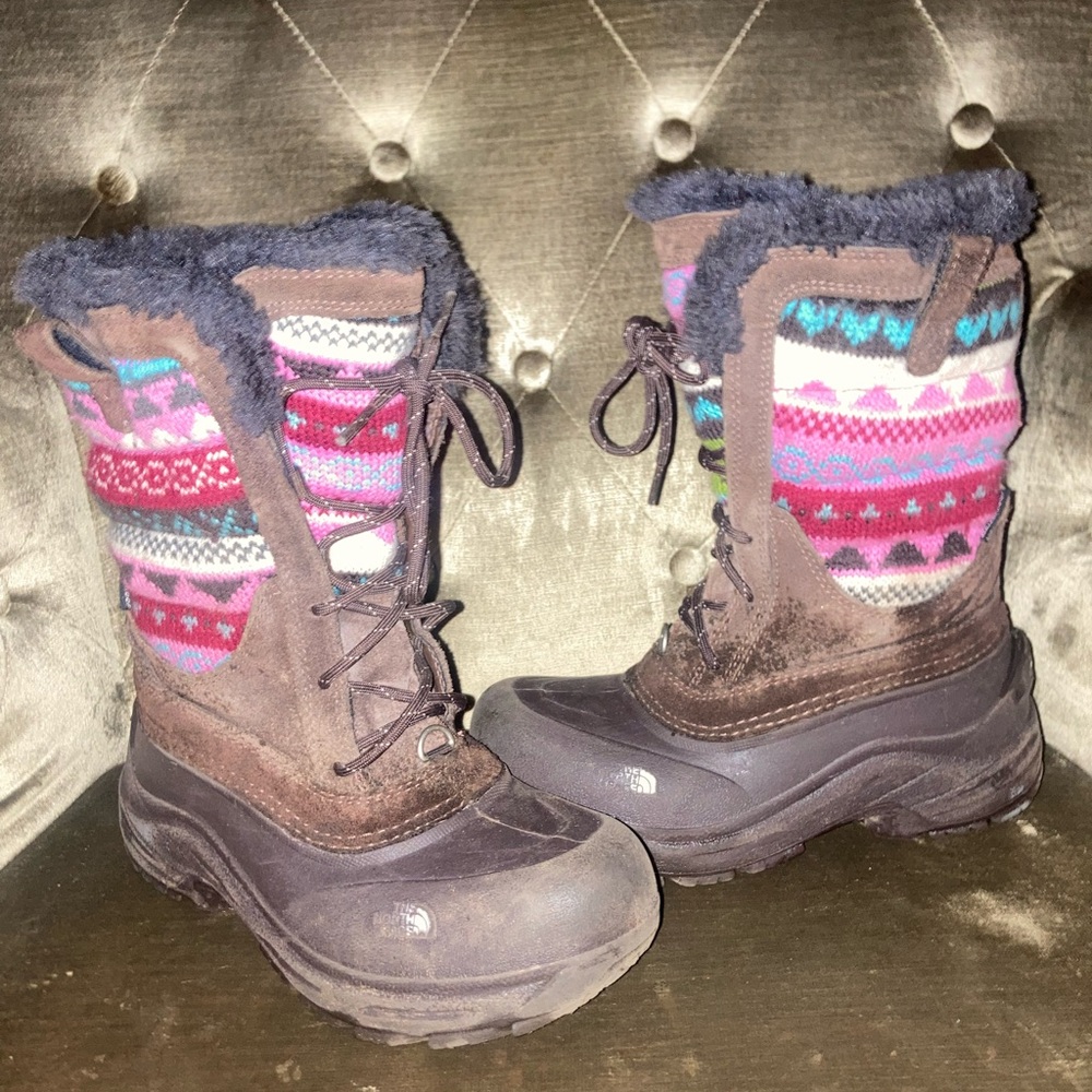 Big girls North Face winter boots size 3